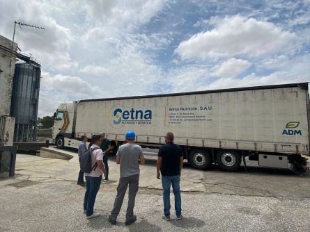 Sesión de trabajo en planta de nutrición animal - España
