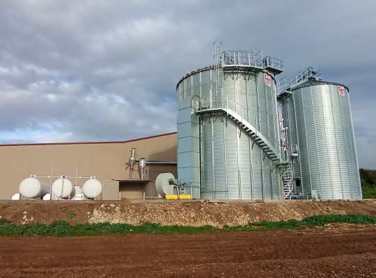 Cellule sécheuse 120 tonnes par jour, cellule tampon avec cône ventilé intégré