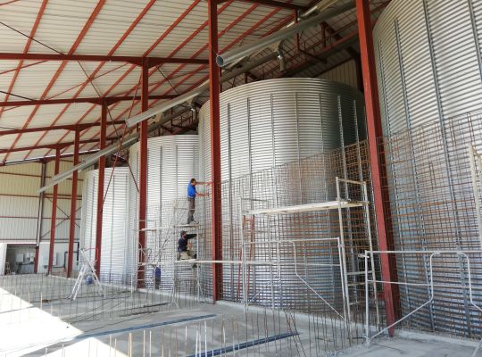 Stockage 4x300 T, Chain loop