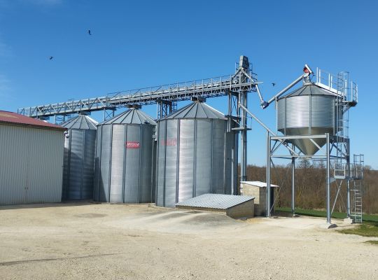 Stockage 4x300 T avec boisseau de chargement