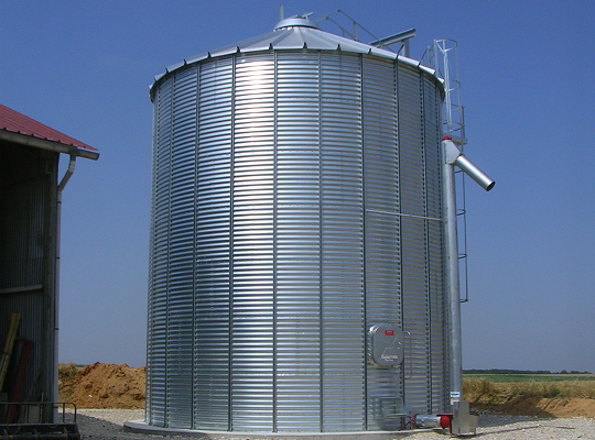 Stockage 300 T, reprise par tête verticale 100 T/h